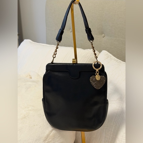 unbranded Handbags - Elegant Black Vintage Leather Women's Bag includes charm 9x8